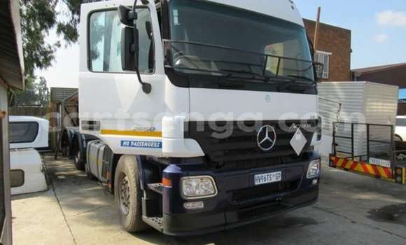 Buy Used Mercedes‒Benz 2644 White Truck in Mbabane in Manzini Buy Used Mercedes‒Benz 2644 White Truck in Mbabane in Manzini