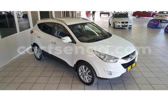 Nunua Ilio tumika Hyundai ix35 Silver Gari ndani ya Manzini nchini Manzini Nunua Ilio tumika Hyundai ix35 Silver Gari ndani ya Manzini nchini Manzini