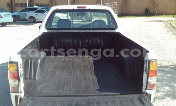 Buy Used Ford Model T White Car in Bhunya in Manzini Buy Used Ford Model T White Car in Bhunya in Manzini