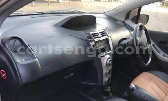 Buy Used Toyota Yaris Blue Car in Bhunya in Manzini Buy Used Toyota Yaris Blue Car in Bhunya in Manzini