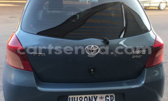 Buy Used Toyota Yaris Blue Car in Bhunya in Manzini Buy Used Toyota Yaris Blue Car in Bhunya in Manzini