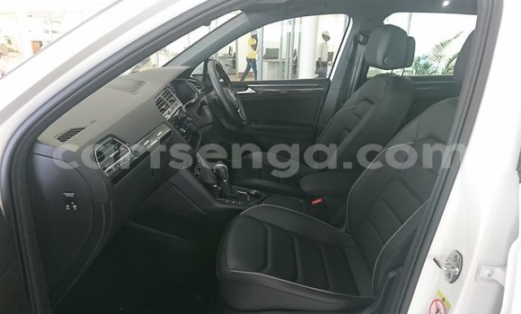 Acheter Occasion Voiture Volkswagen Tiguan Blanc à Manzini, Manzini Acheter Occasion Voiture Volkswagen Tiguan Blanc à Manzini, Manzini
