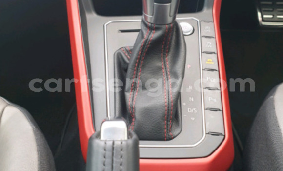 Nunua Ilio tumika Volkswagen Polo White Gari ndani ya Bhunya nchini Manzini Nunua Ilio tumika Volkswagen Polo White Gari ndani ya Bhunya nchini Manzini