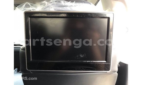 Acheter Import Voiture Lexus LX Blanc à Import - Dubai, Hhohho Acheter Import Voiture Lexus LX Blanc à Import - Dubai, Hhohho