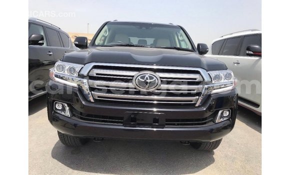 Buy Import Toyota Land Cruiser Black Car in Import - Dubai in Hhohho Buy Import Toyota Land Cruiser Black Car in Import - Dubai in Hhohho