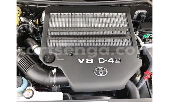 Buy Import Toyota Land Cruiser Black Car in Import - Dubai in Hhohho Buy Import Toyota Land Cruiser Black Car in Import - Dubai in Hhohho