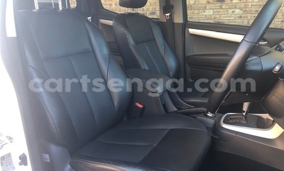 Acheter Occasion Voiture Isuzu KB Blanc à Manzini, Manzini Acheter Occasion Voiture Isuzu KB Blanc à Manzini, Manzini