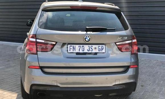 Acheter Occasion Voiture BMW X3 Gris à Hlatikulu, Shiselweni District Acheter Occasion Voiture BMW X3 Gris à Hlatikulu, Shiselweni District