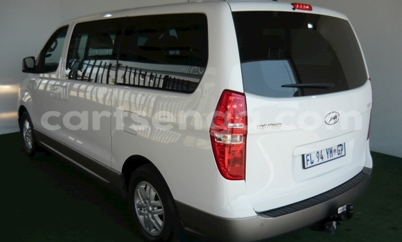 Buy Used Hyundai H1 White Car in Manzini in Manzini Buy Used Hyundai H1 White Car in Manzini in Manzini