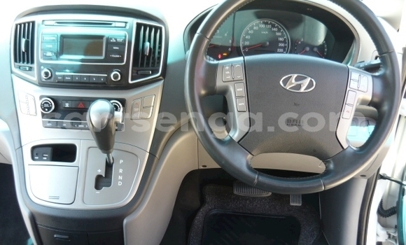 Buy Used Hyundai H1 White Car in Manzini in Manzini Buy Used Hyundai H1 White Car in Manzini in Manzini