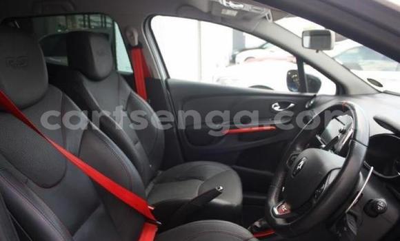 Acheter Occasion Voiture Renault Clio Gris à Manzini, Manzini Acheter Occasion Voiture Renault Clio Gris à Manzini, Manzini