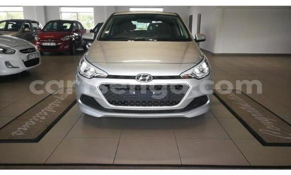 Acheter Occasion Voiture Hyundai i20 Gris à Bhunya, Manzini Acheter Occasion Voiture Hyundai i20 Gris à Bhunya, Manzini