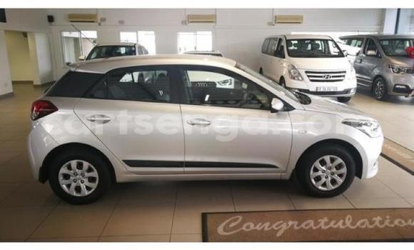 Acheter Occasion Voiture Hyundai i20 Gris à Bhunya, Manzini Acheter Occasion Voiture Hyundai i20 Gris à Bhunya, Manzini