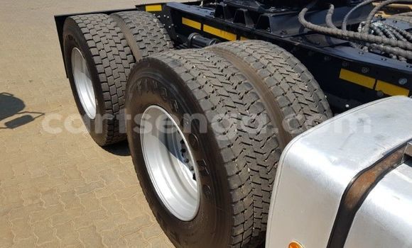 Acheter Occasion Utilitaire Nissan UD Blanc à Bhunya, Manzini Acheter Occasion Utilitaire Nissan UD Blanc à Bhunya, Manzini