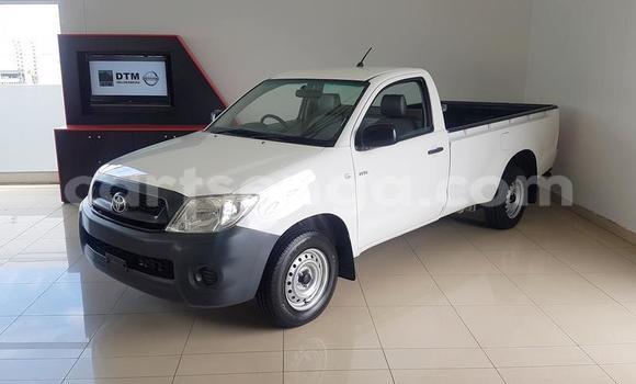 Acheter Occasion Voiture Toyota Hilux Blanc à Bhunya, Manzini Acheter Occasion Voiture Toyota Hilux Blanc à Bhunya, Manzini