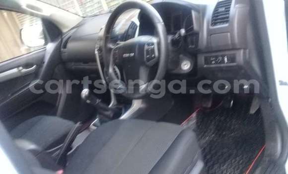 Buy Used Isuzu KB White Car in Bhunya in Manzini Buy Used Isuzu KB White Car in Bhunya in Manzini