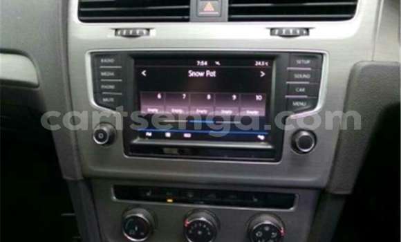 Buy Used Volkswagen Golf R White Car in Bhunya in Manzini Buy Used Volkswagen Golf R White Car in Bhunya in Manzini