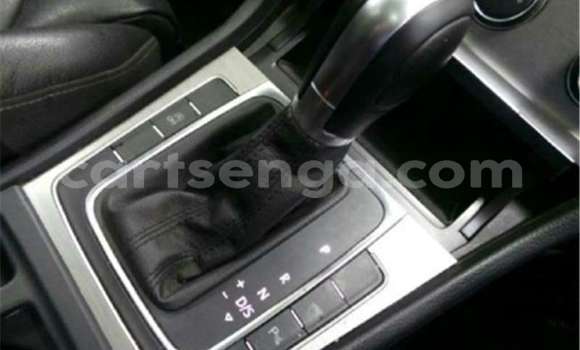 Buy Used Volkswagen Golf R White Car in Bhunya in Manzini Buy Used Volkswagen Golf R White Car in Bhunya in Manzini