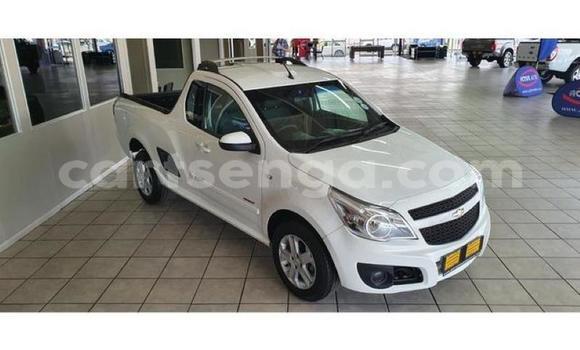 Acheter Occasion Voiture Chevrolet S-10 Pickup Blanc à Bhunya, Manzini Acheter Occasion Voiture Chevrolet S-10 Pickup Blanc à Bhunya, Manzini