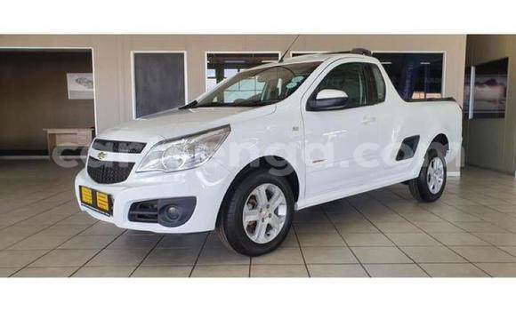 Acheter Occasion Voiture Chevrolet S-10 Pickup Blanc à Bhunya, Manzini Acheter Occasion Voiture Chevrolet S-10 Pickup Blanc à Bhunya, Manzini