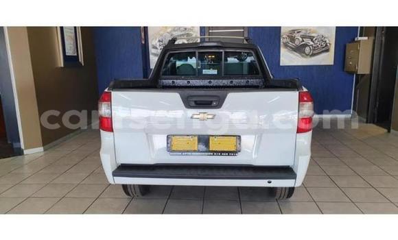 Acheter Occasion Voiture Chevrolet S-10 Pickup Blanc à Bhunya, Manzini Acheter Occasion Voiture Chevrolet S-10 Pickup Blanc à Bhunya, Manzini