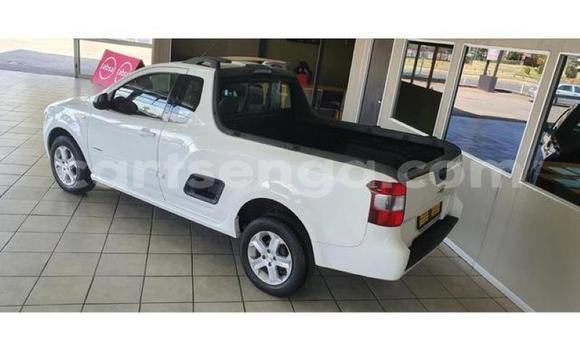 Acheter Occasion Voiture Chevrolet S-10 Pickup Blanc à Bhunya, Manzini Acheter Occasion Voiture Chevrolet S-10 Pickup Blanc à Bhunya, Manzini