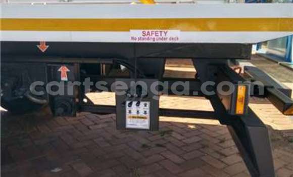 Acheter Occasion Utilitaire Isuzu FTR 850 Blanc à Bhunya, Manzini Acheter Occasion Utilitaire Isuzu FTR 850 Blanc à Bhunya, Manzini