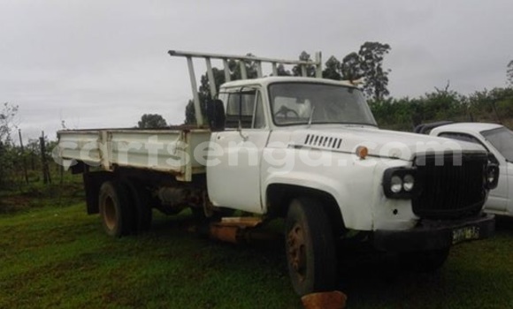 Buy Used Nissan Pickup White Car in Manzini in Swaziland Buy Used Nissan Pickup White Car in Manzini in Swaziland