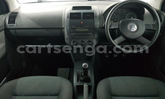 Buy Used Volkswagen Polo Blue Car in Bhunya in Manzini Buy Used Volkswagen Polo Blue Car in Bhunya in Manzini