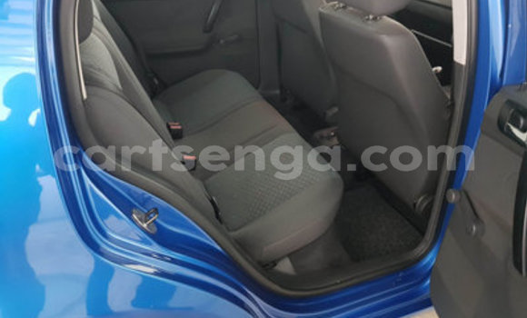 Buy Used Volkswagen Polo Blue Car in Bhunya in Manzini Buy Used Volkswagen Polo Blue Car in Bhunya in Manzini