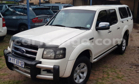 Buy Used Ford Ranger White Car in Bhunya in Manzini Buy Used Ford Ranger White Car in Bhunya in Manzini
