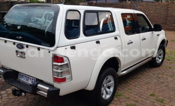 Buy Used Ford Ranger White Car in Bhunya in Manzini Buy Used Ford Ranger White Car in Bhunya in Manzini