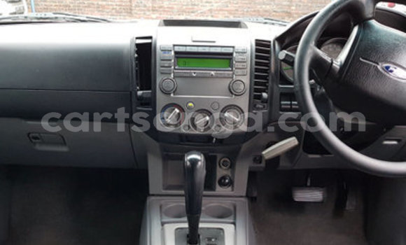 Buy Used Ford Ranger White Car in Bhunya in Manzini Buy Used Ford Ranger White Car in Bhunya in Manzini