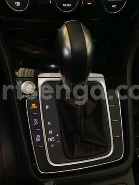 Big with watermark 5757200 07162 2018 volkswagen golf gti 013