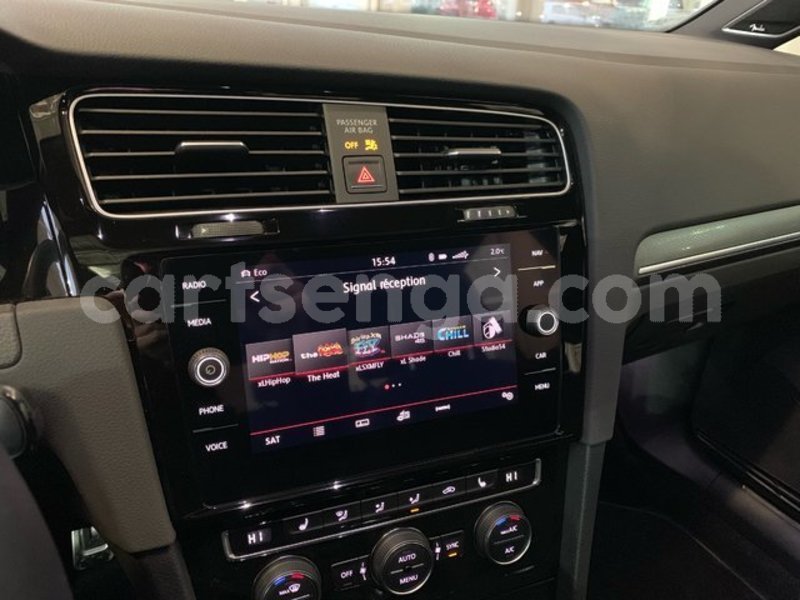 Big with watermark 5757200 08922 2018 volkswagen golf gti 010