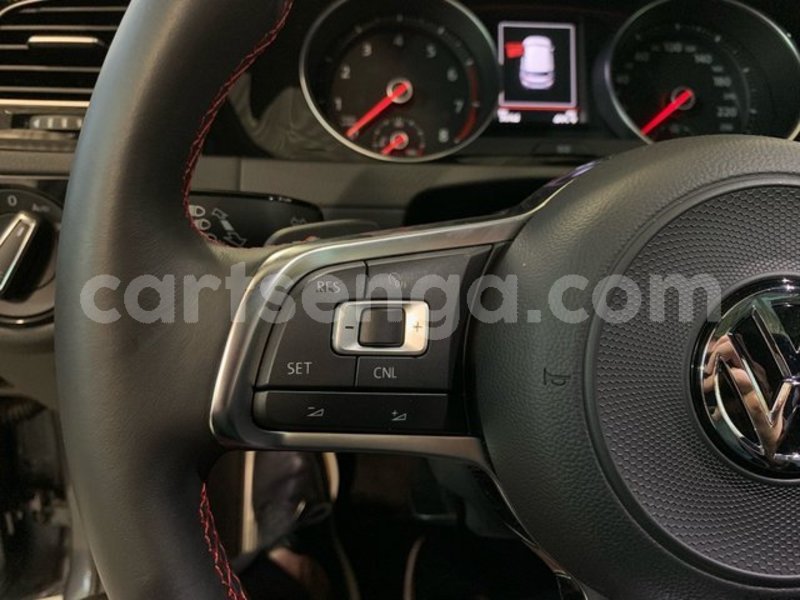 Big with watermark 5757200 08042 2018 volkswagen golf gti 007