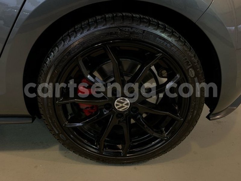 Big with watermark 5757200 01803 2018 volkswagen golf gti 001