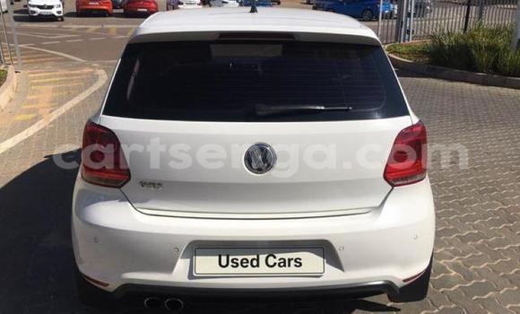 Nunua Ilio tumika Volkswagen Polo GTI White Gari ndani ya Manzini nchini Manzini Nunua Ilio tumika Volkswagen Polo GTI White Gari ndani ya Manzini nchini Manzini