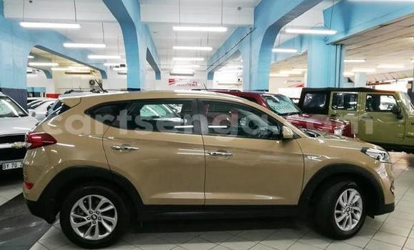 Acheter Occasion Voiture Hyundai Accent Marron à Bhunya, Manzini Acheter Occasion Voiture Hyundai Accent Marron à Bhunya, Manzini