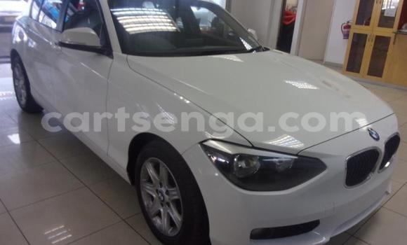 Acheter Occasion Voiture BMW 1–Series Blanc à Bhunya, Manzini Acheter Occasion Voiture BMW 1–Series Blanc à Bhunya, Manzini