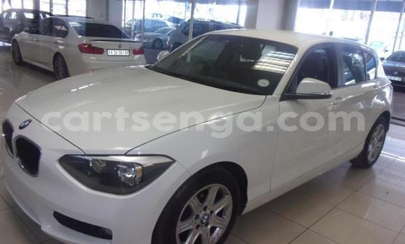 Acheter Occasion Voiture BMW 1–Series Blanc à Bhunya, Manzini Acheter Occasion Voiture BMW 1–Series Blanc à Bhunya, Manzini