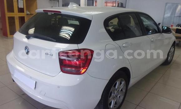 Acheter Occasion Voiture BMW 1–Series Blanc à Bhunya, Manzini Acheter Occasion Voiture BMW 1–Series Blanc à Bhunya, Manzini