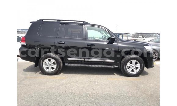 Buy Import Toyota Land Cruiser Black Car in Import - Dubai in Hhohho Buy Import Toyota Land Cruiser Black Car in Import - Dubai in Hhohho