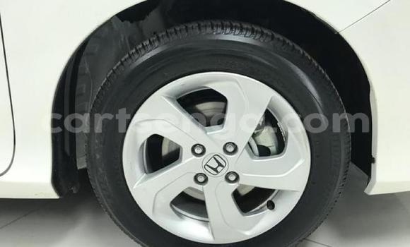 Acheter Occasion Voiture Honda Ballade Blanc à Bulembu, Hhohho Acheter Occasion Voiture Honda Ballade Blanc à Bulembu, Hhohho