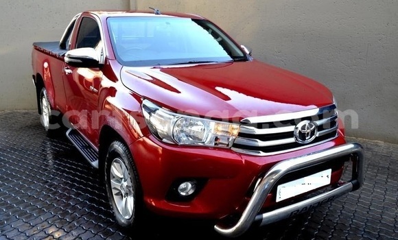 Nunua Ilio tumika Toyota Hilux Red Gari ndani ya Manzini nchini Manzini Nunua Ilio tumika Toyota Hilux Red Gari ndani ya Manzini nchini Manzini
