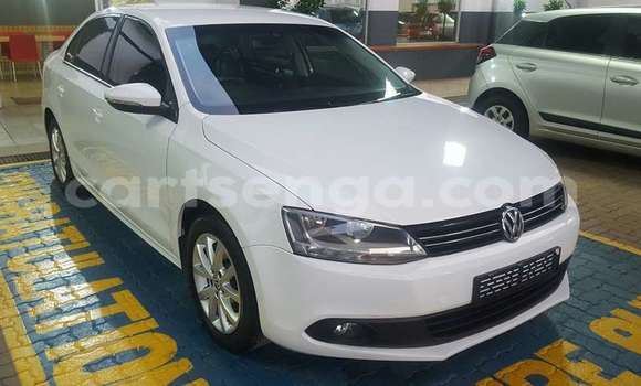 Buy Used Volkswagen Jetta White Car in Ezulwini in Hhohho Buy Used Volkswagen Jetta White Car in Ezulwini in Hhohho