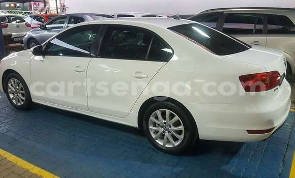 Buy Used Volkswagen Jetta White Car in Ezulwini in Hhohho Buy Used Volkswagen Jetta White Car in Ezulwini in Hhohho
