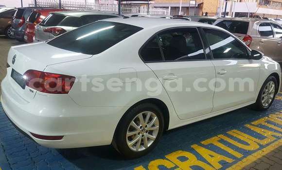 Buy Used Volkswagen Jetta White Car in Ezulwini in Hhohho Buy Used Volkswagen Jetta White Car in Ezulwini in Hhohho