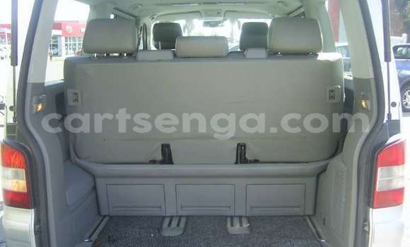 Buy Used Volkswagen Caravelle Silver Car in Bhunya in Manzini Buy Used Volkswagen Caravelle Silver Car in Bhunya in Manzini
