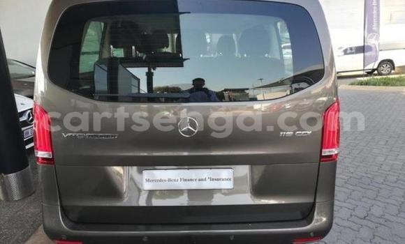 Buy Used Mercedes‒Benz Vito Brown Car in Ezulwini in Hhohho Buy Used Mercedes‒Benz Vito Brown Car in Ezulwini in Hhohho